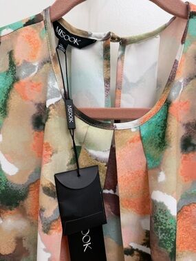 Misook Multicolor Abstract Print Sleeveless Dress